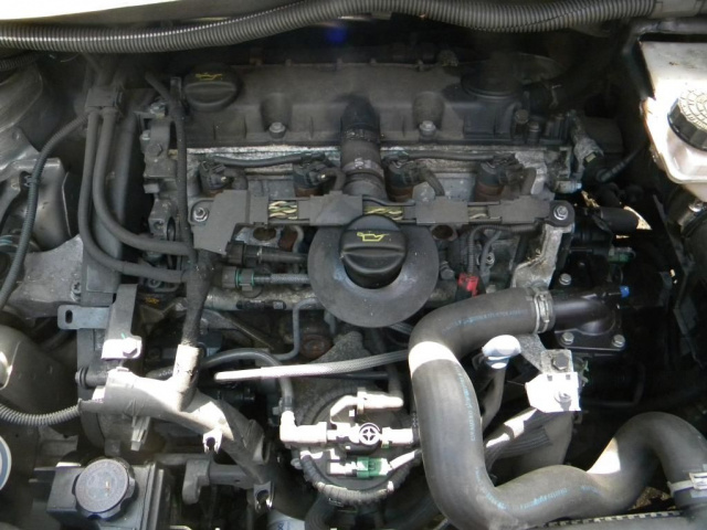 Двигатель Citroen C5 Berlingo Partner 2.0 hdi 2005г.