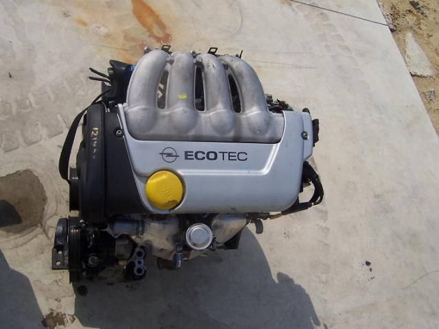 OPEL TIGRA CORSA B 1.4 16V - двигатель RADOM