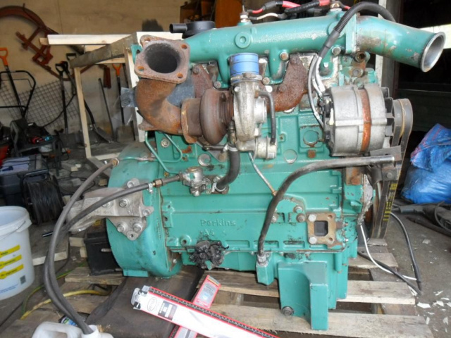 Двигатель VOLVO FL6 PERKINS