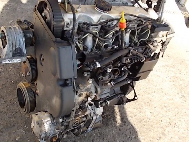 Двигатель FIAT DUCATO JUMPER BOXER 2.8 JTD HDI 00 год