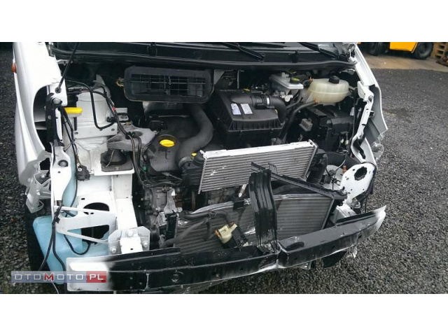 Двигатель Renault Trafic opel vivaro 2.5 dci master