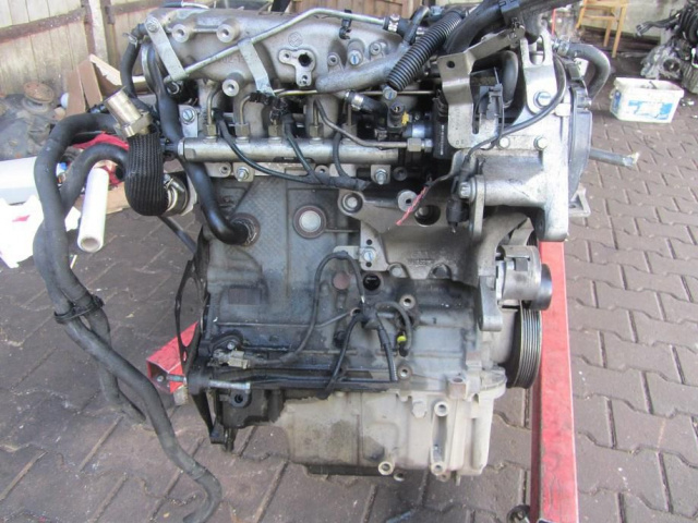Двигатель форсунки насос - Fiat Sedici 1.9 JTD D19AA