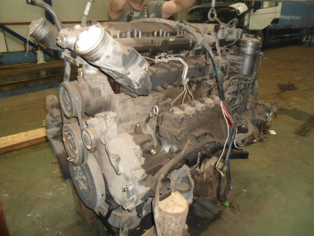 Двигатель DAF XF 430 2004 r.