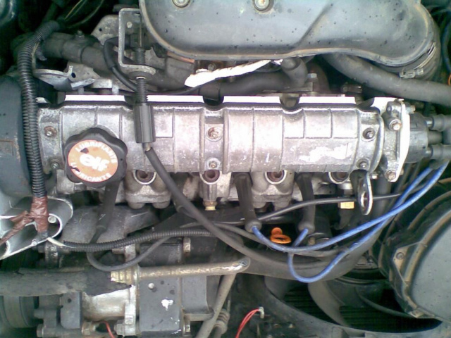 # двигатель RENAULT CLIO 1.8 8V