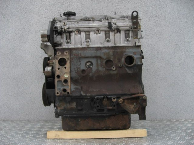 Двигатель RENAULT MASTER OPEL MOVANO 2.5 D 8140.67
