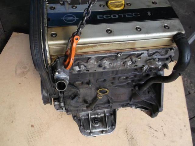 Opel Vectra B 2.0 16V X20XEV двигатель