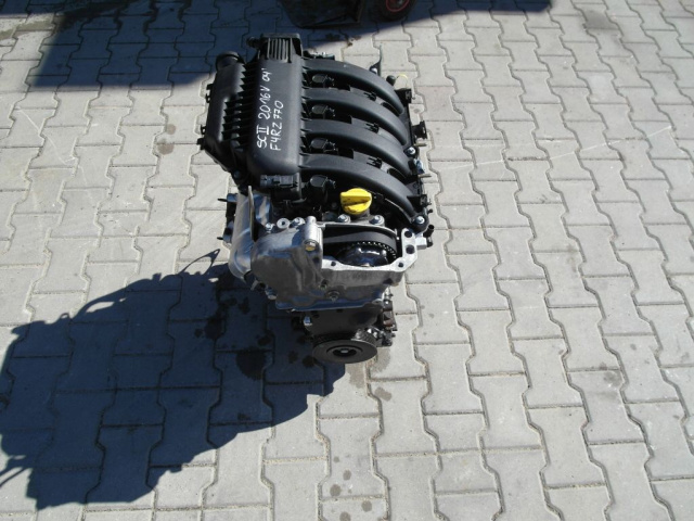 RENAULT SCENIC II 2.0 16V 2004 R двигатель F4RZ 770