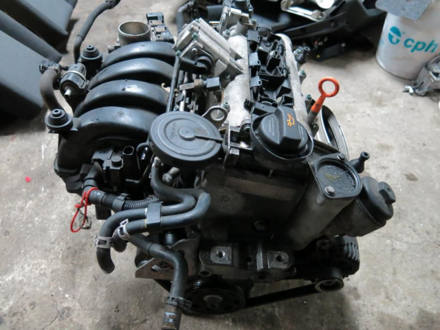 VW GOLF V TOURAN 1.6 FSI BAG двигатель в сборе AUDI