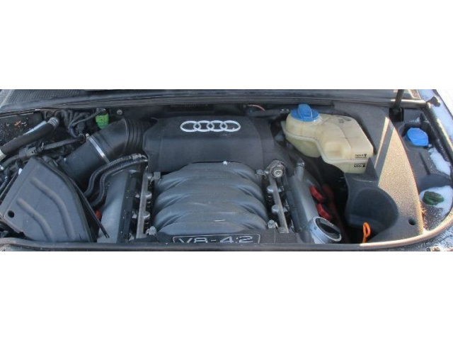 Audi A4 B6 s4 4, 2 V8 двигатель beznyna BBK