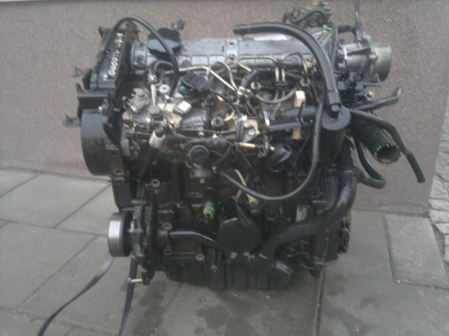 VOLVO S40 RENAULT MEGANE SCENIC двигатель 1.9 TD F8T