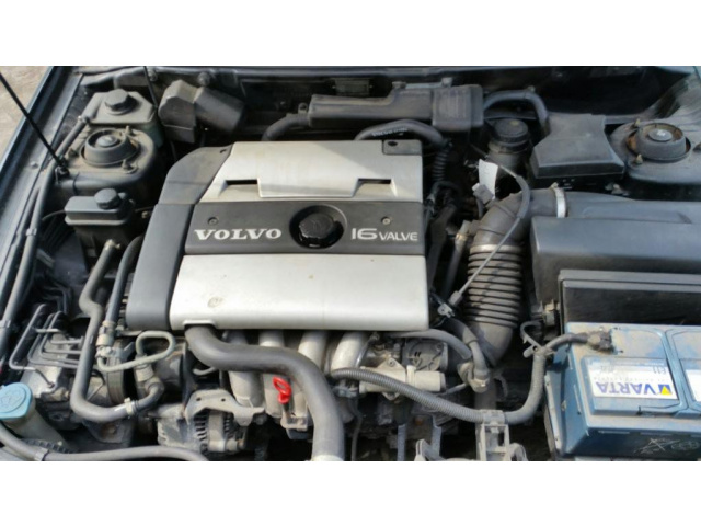 VOLVO S40 V40 двигатель 1, 8 гарантия Z Германии
