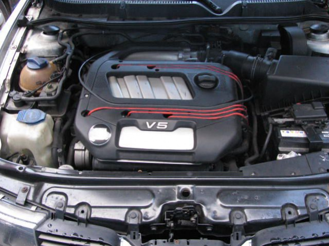 Двигатель 2.3 v5 agz seat toledo 1999г.