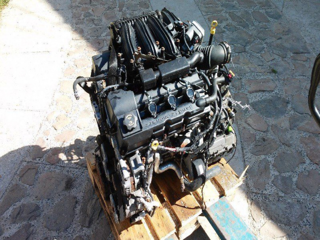 Двигатель CHRYSLER SEBRING 2.7 08-10r