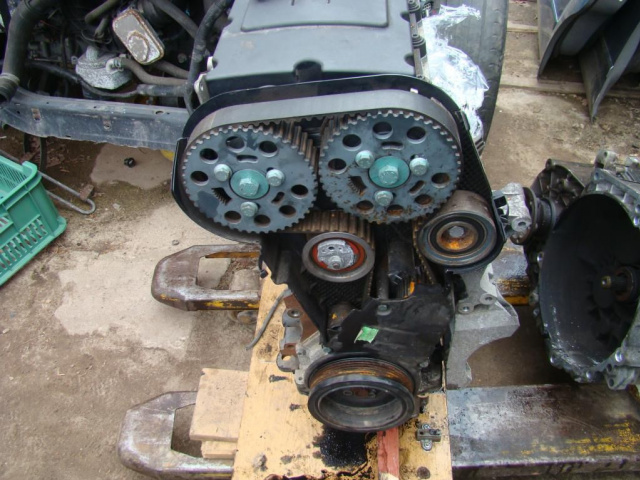 DODGE CALIBER COMPASS 2.0TDI двигатель без навесного оборудования BKP
