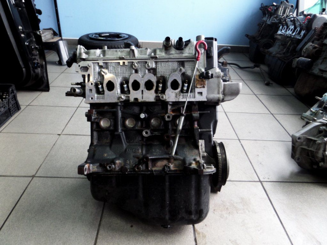 Fiat Grande Punto 1.4 8V двигатель Kod 350A1000