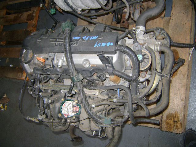 HONDA CIVIC двигатель D16V1 OD 2001 для 2005.