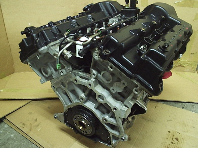Chrysler sebring 2, 7 V6 04г.. 120 тыс..km. двигатель