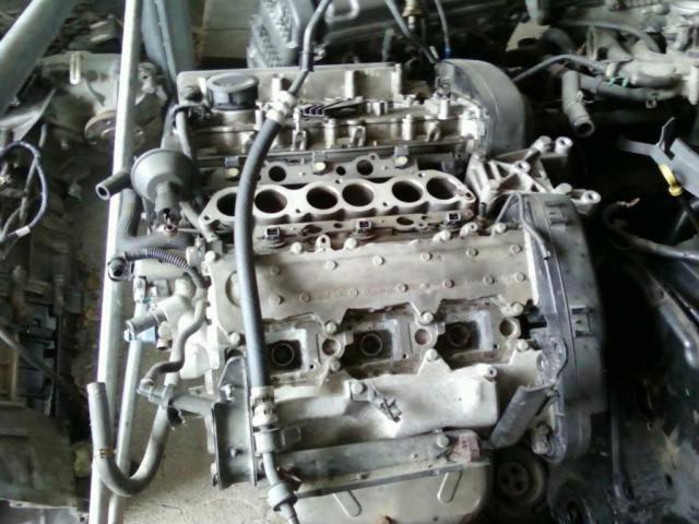 RENAULT SAFRANE II ESPACE LAGUNA 3.0 V6 24V двигатель