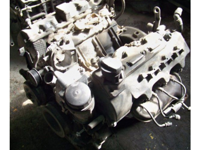 Mercedes W203 01г. 3.2 V6 двигатель 112946