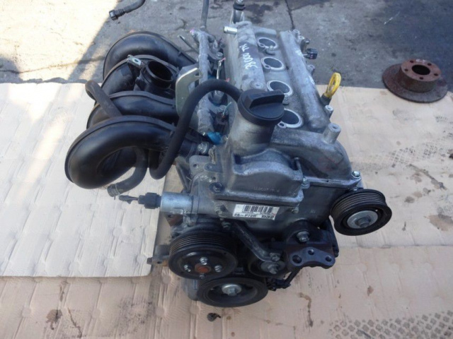 Двигатель TOYOTA YARIS II 1.3 бензин 2SZ 2006-2011r