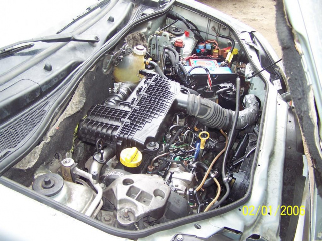 Двигатель без навесного оборудования RENAULT KANGOO 1.5 DCI 04 r. 70 KM