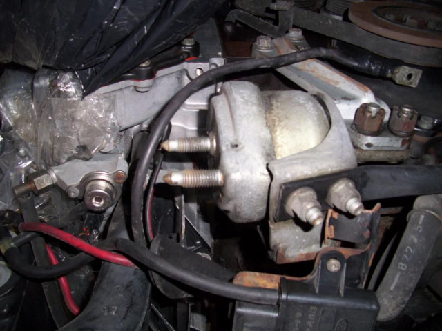 Piekny двигатель Ford Escort RS 2000