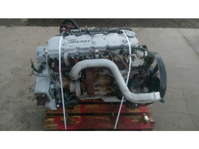 Двигатель IVECO EUROCARGO 120E18 F4AE0681E