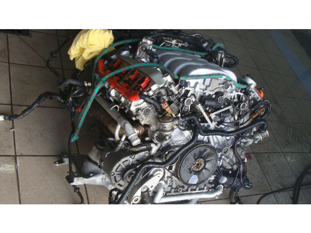 AUDI Q7 VW TOUAREG двигатель BAR 4.2 FSI V8