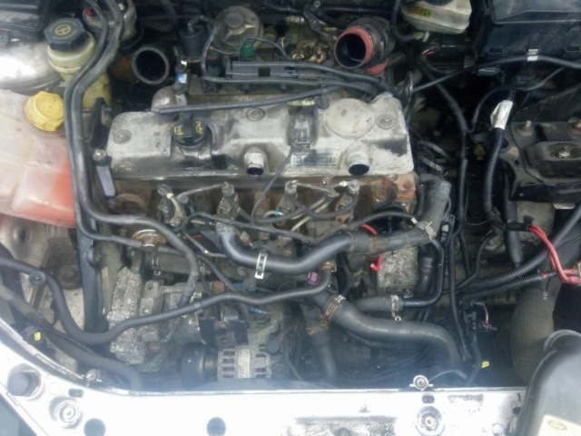 Двигатель Ford Focus mk1 1.8 TDCI голый