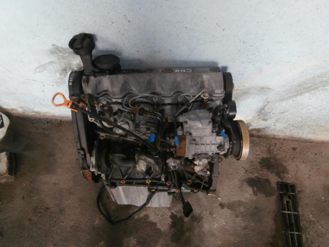 VW LT 35 28 двигатель 2.5TDI 109 л.с. ANJ TRANSPORTER T4