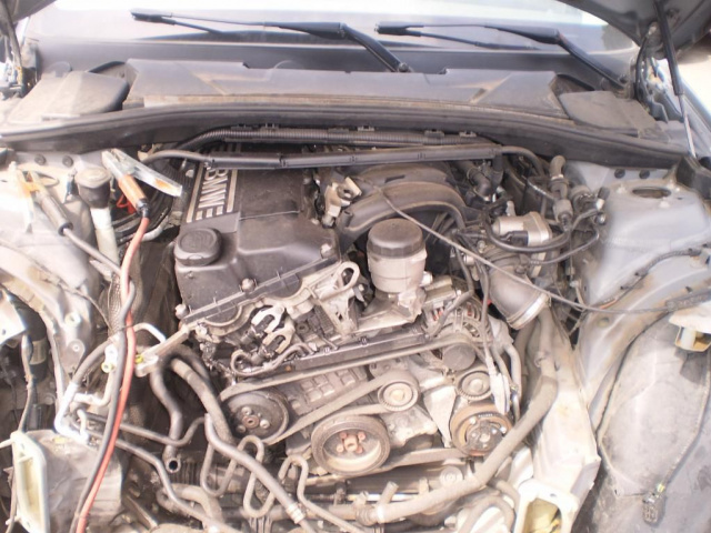 Двигатель BMW E87 1.6 N45B16A 93tys. голый без навесного оборудования