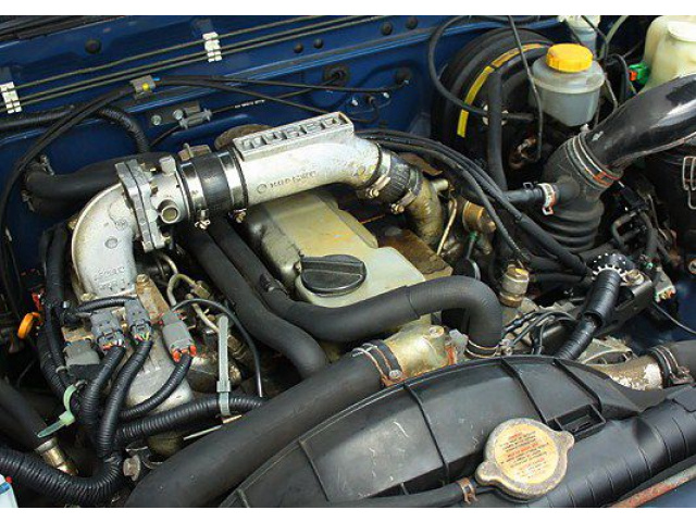Двигатель коробка передач Nissan Terrano 2.7td Maverick 2.7
