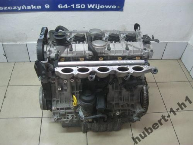 VOLVO S40 V50 C30 C70 двигатель 2.4 бензин B5244S