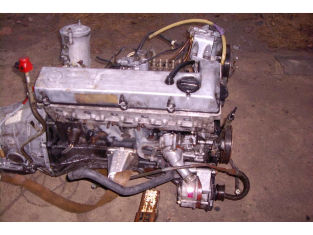 Двигатель коробка передач АКПП Mercedes 124 190 2.5 D