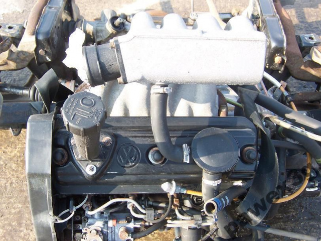 Двигатель 1.9 D VW TRANSPORTER T4 насос WTRYSKOWA GW