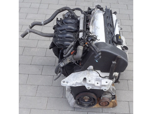 VW GOLF IV 1.4 16V 75kM AKQ двигатель
