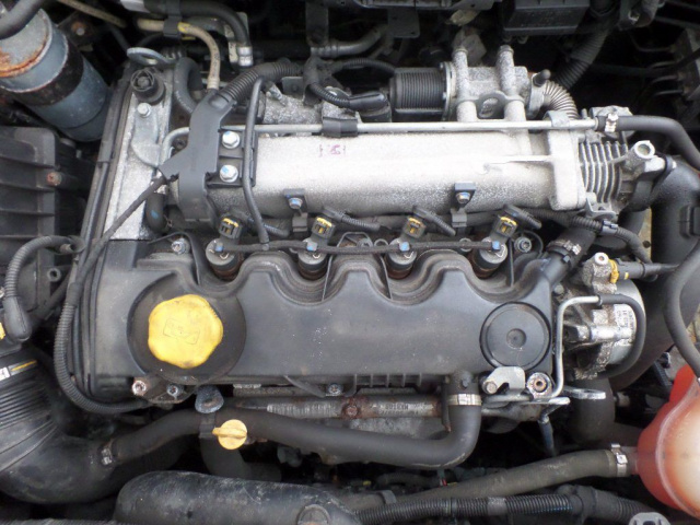 Alfa romeo 159 croma sedici vectra 1.9 8 V двигатель