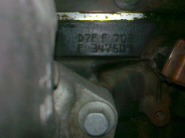 Двигатель в сборе. renault twingo clio 1.2 D7F F 702
