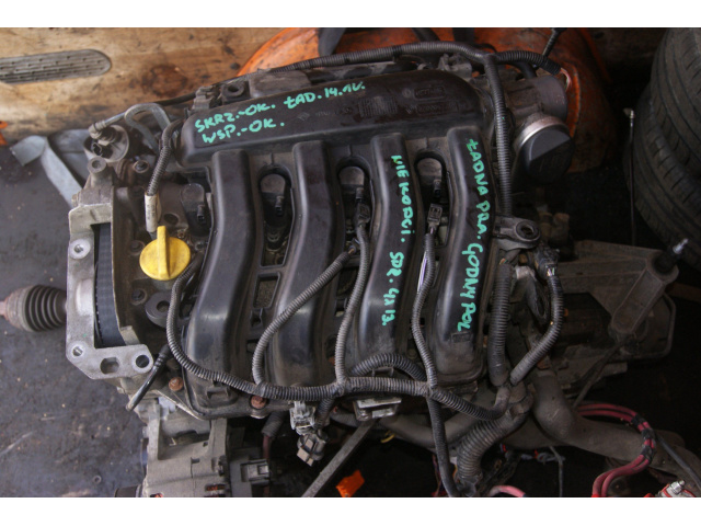 RENAULT MEGANE II 1.6 16V двигатель K4M D 812