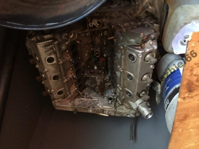 Двигатель 3.0DCI V6 RENAULT Z WTRYSKAMI