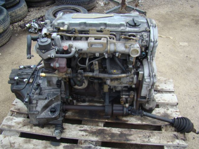 Nissan Almera, Tino- двигатель 2.2 DI - В отличном состоянии