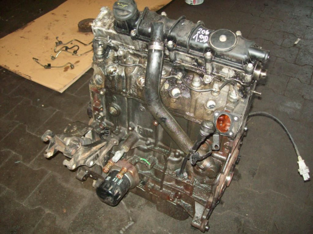 ! PEUGEOT 206 PARTNER BERLINGO двигатель 1.9D DW8