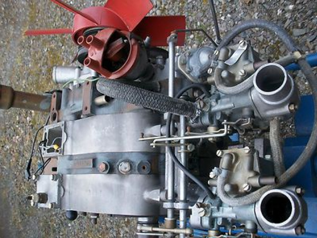 Modell/Schaustuck eines Wankelmotors vom NSU RO 80 auf Motormontagebock