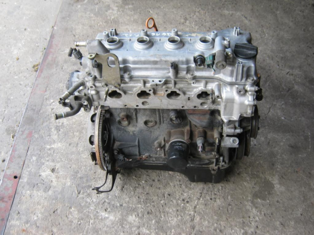 NISSAN PRIMERA P12 1.6 16V двигатель QG16