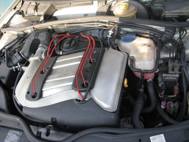 VW PASSAT B5 двигатель 2, 3 V5 AGZ