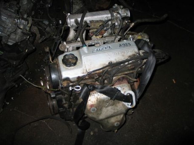 Mitsubishi Lancer двигатель 1.3 бензин 1998г.