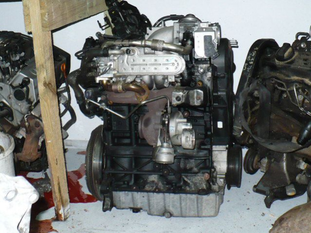 VW GOLF V PLUS двигатель 1, 9TDI BKC 105 л.с.