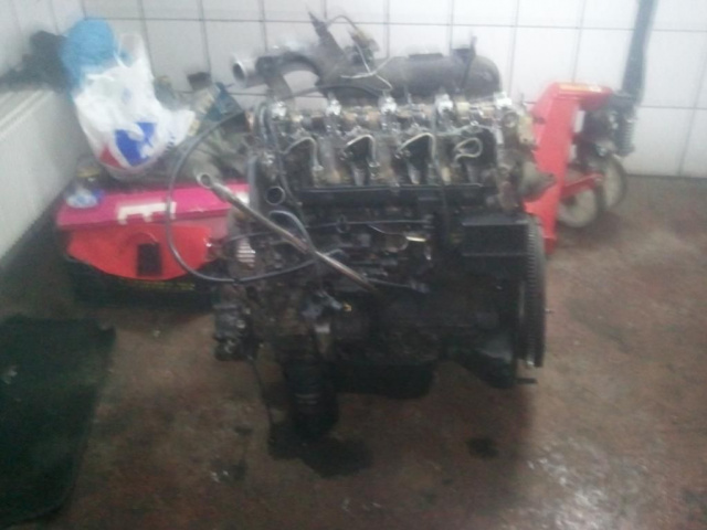 Двигатель на запчасти renault mascott 2.8 125 л.с.