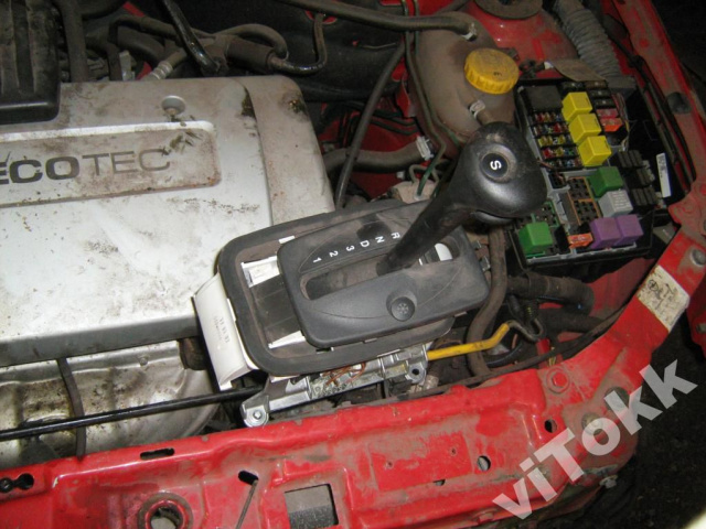 OPEL Corsa C двигатель 1.4 коробка передач АКПП