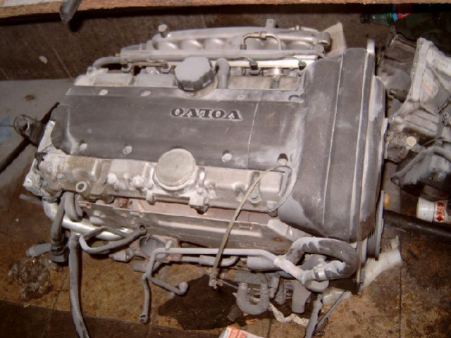 VOLVO S60 двигатель B5204T5 состояние IDEALNY-POLECAM !!!